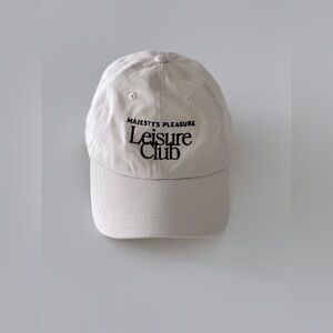 Leisure Club Beige Baseball Cap